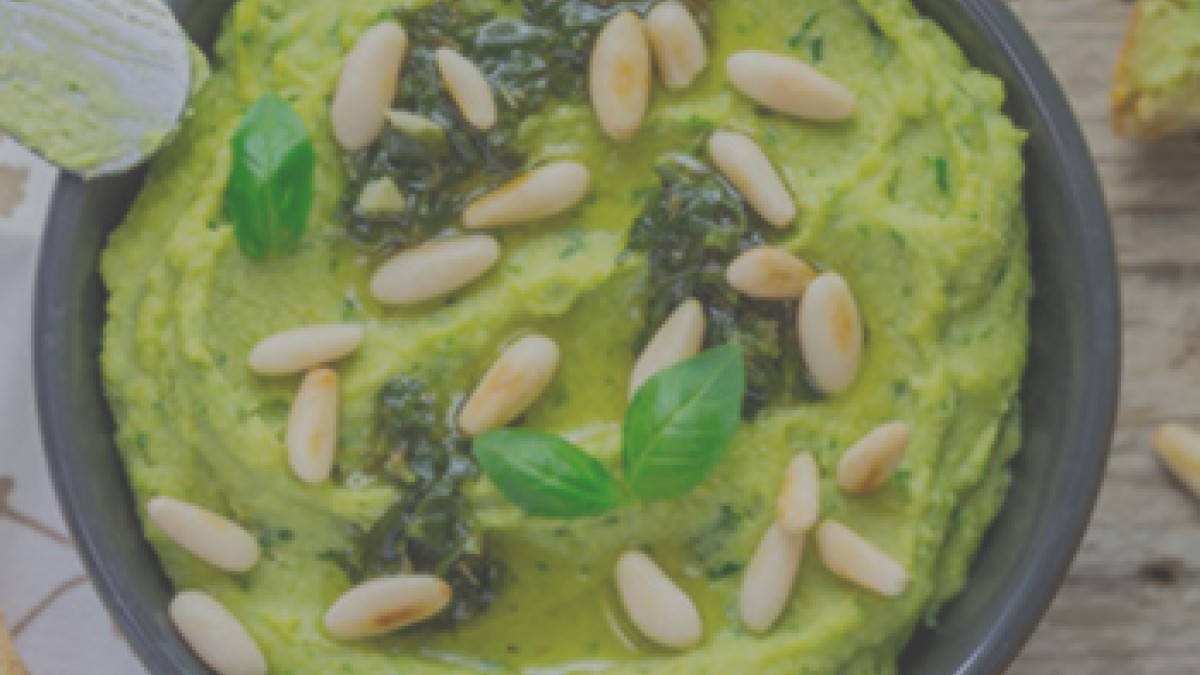 Hummus au pesto et aux pignons Recettes Vegan